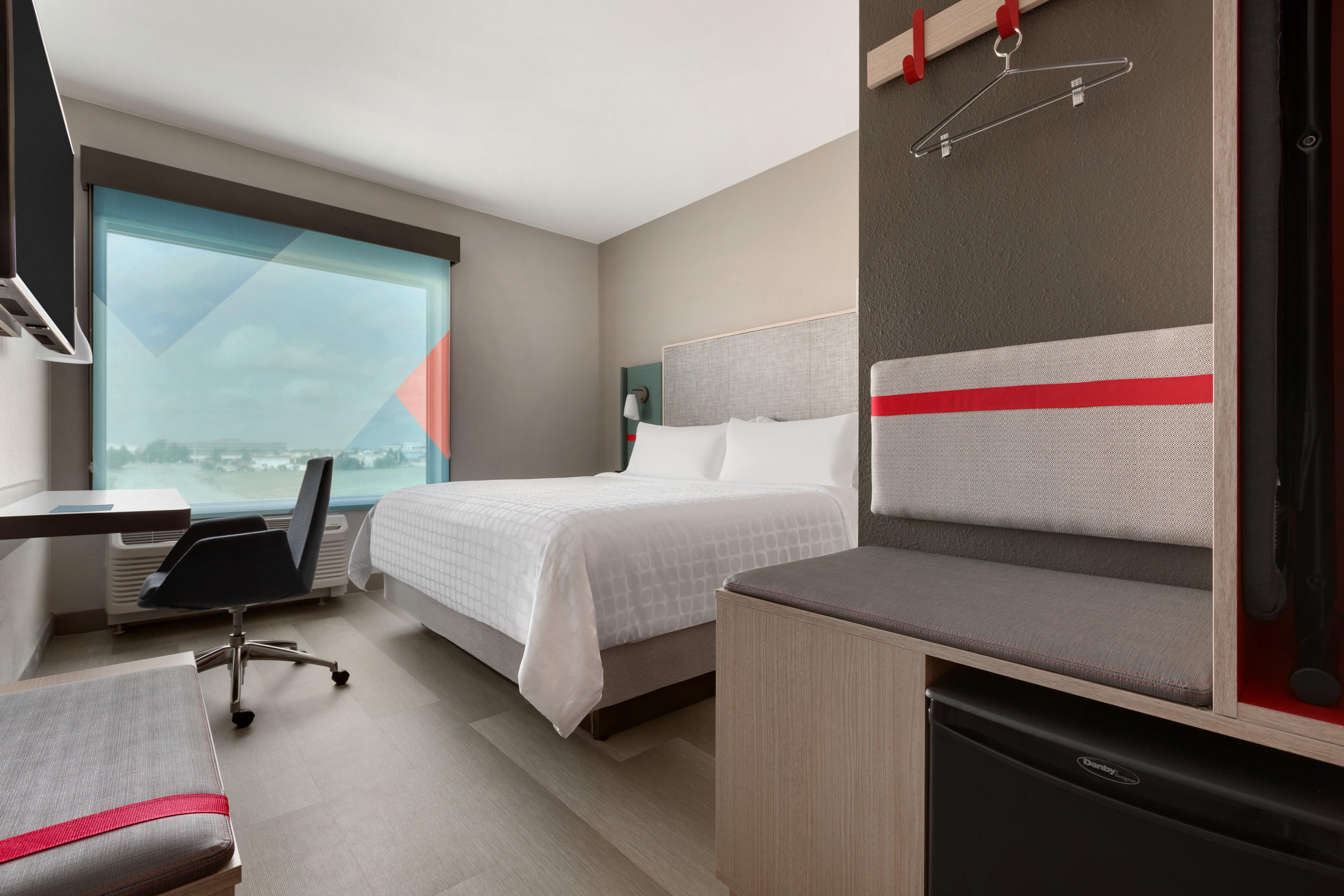 Avid Hotels - Lancaster By Ihg Fertility Экстерьер фото